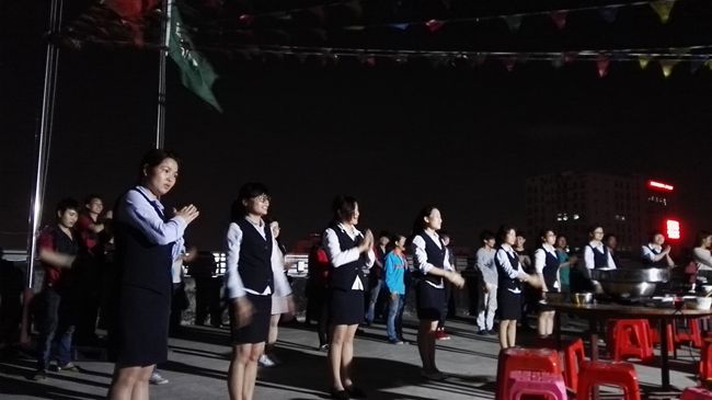 4月份晚會(hui) 